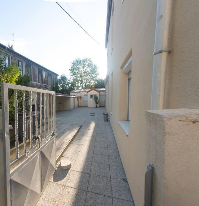 *Douceur Des Tropiques*Parisis Apartment Argenteuil Exterior foto